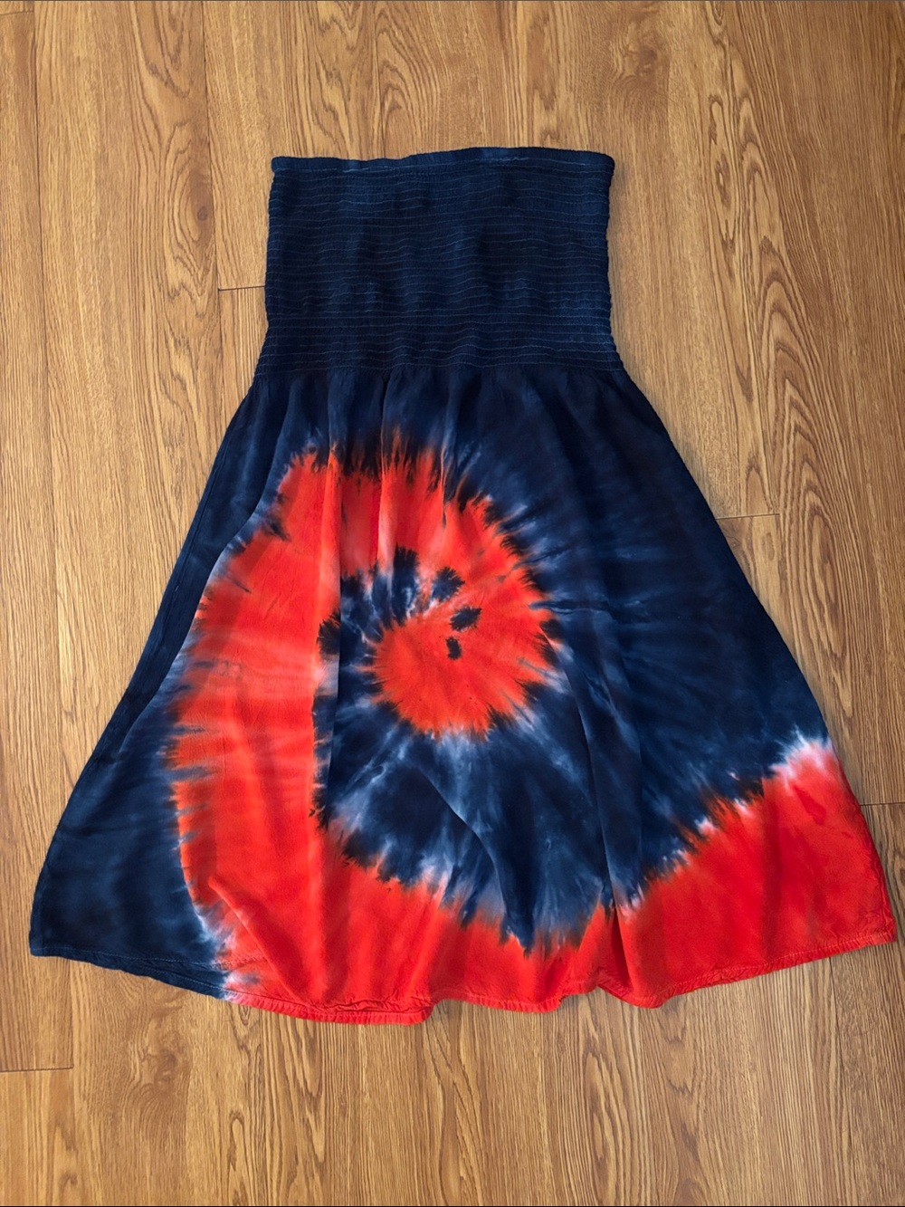 Riviera Sun Navy Blue & Red Tie-Dye Strapless Midi Dress. Medium
